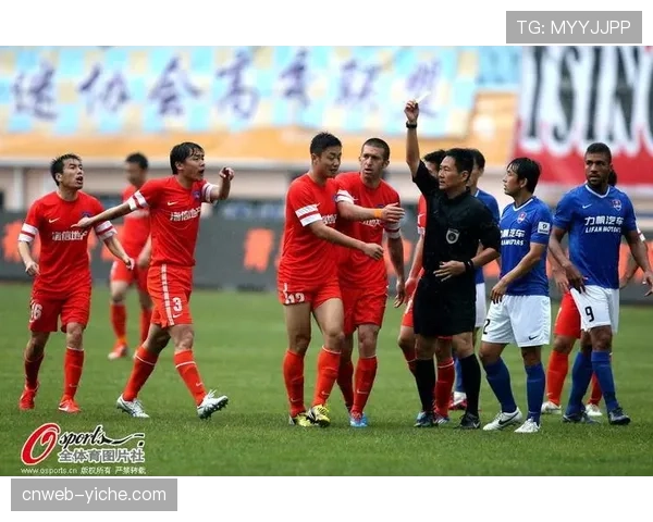 裁判判罚回顾：委员会支持了本期赛事中所有终结性击打的判决